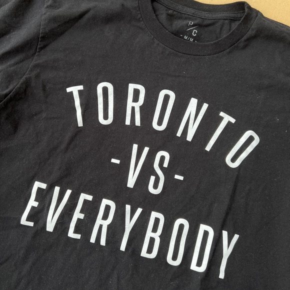 Toronto Vs Everybody Shirt - Picture 2 of 4